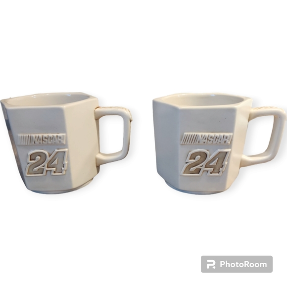 Jeff Gordon Nascar 50th Anniversary Collectable Mugs - Picture 3 of 15